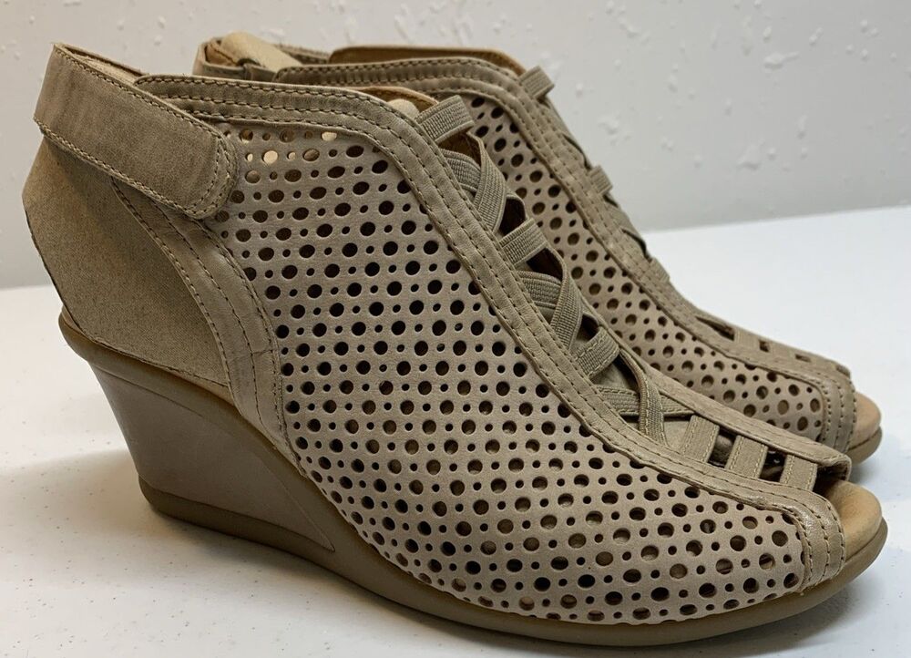 Earth Taupe Calla Perforated Leather Peep-Toe Sling-Back Wedge Sandals Womens 8